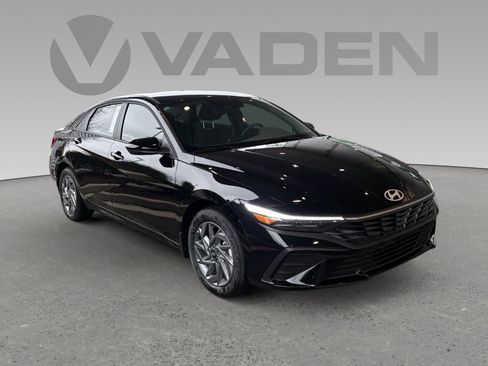 New 2026 Hyundai Elantra Blue image 1