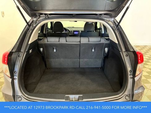 Used 2022 Honda HR-V LX image 17