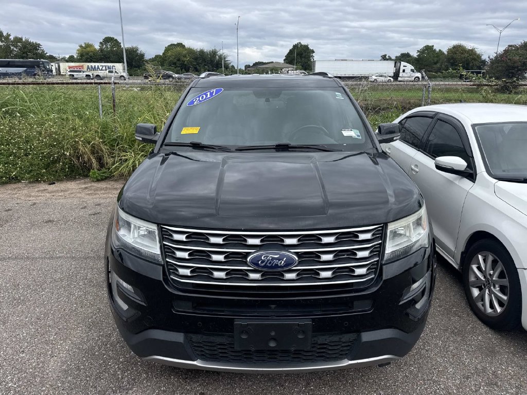 Used 2017 Ford Explorer Limited AWD/4WD image 4