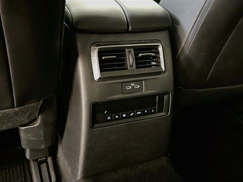 Used 2024 MAZDA CX-90 Plug-In Hybrid w/ Preferred AWD/4WD image 29