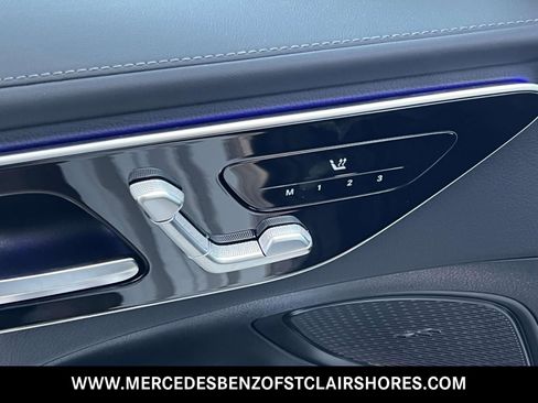 New 2026 Mercedes-Benz C 300 4MATIC Sedan image 14