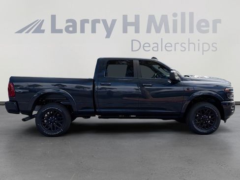New 2026 RAM 2500 Limited AWD/4WD image 7