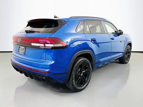 Used 2025 Volkswagen Atlas Cross Sport SEL R-Line AWD/4WD image 7