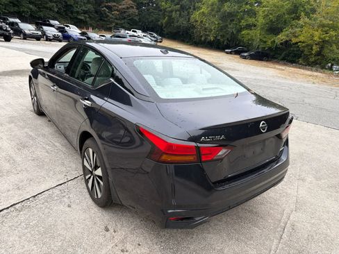 Used 2019 Nissan Altima 2.5 SV AWD/4WD image 9