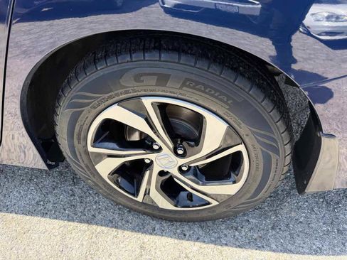 Used 2017 Honda Accord LX image 6