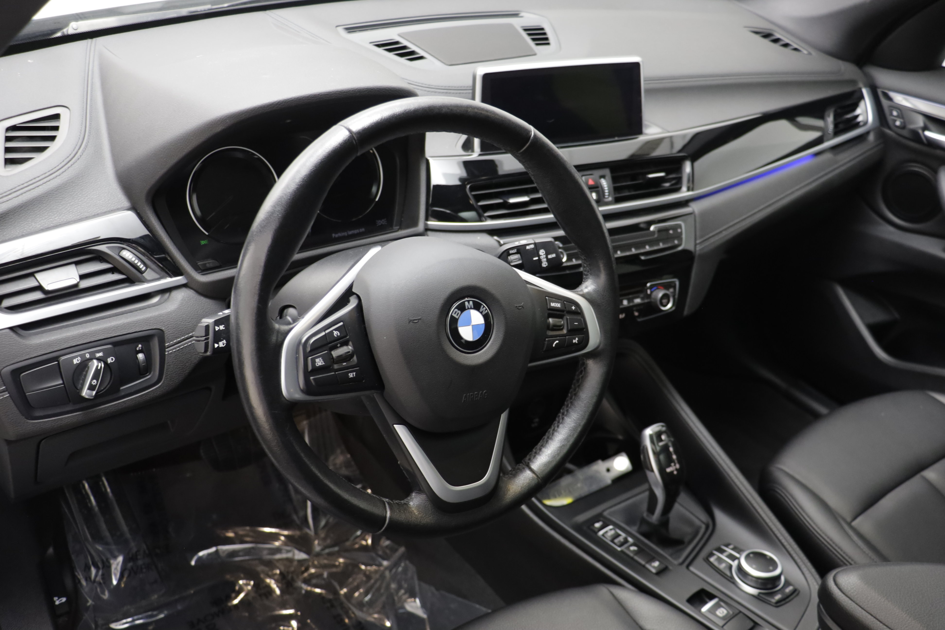 Used 2022 BMW X1 xDrive28i w/ Convenience Package AWD/4WD image 6