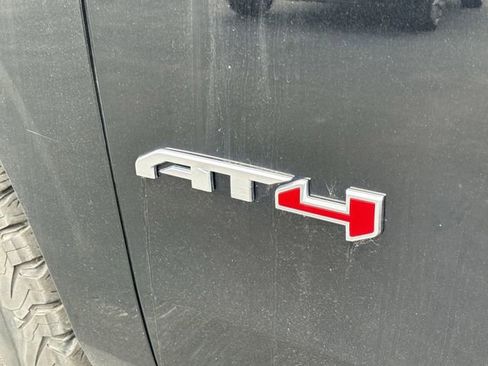 Certified 2022 GMC Yukon AT4 AWD/4WD image 32