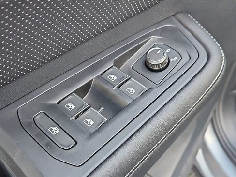 New 2026 Volkswagen Atlas SE image 20