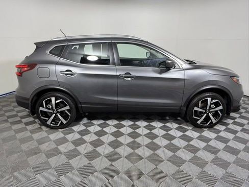 Used 2020 Nissan Rogue Sport SL w/ Premium Package image 7