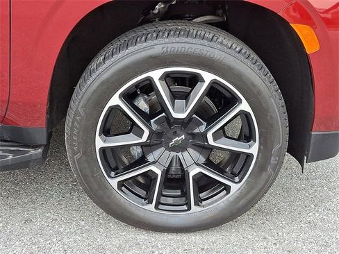 Used 2024 Chevrolet Tahoe RST w/ Luxury Package image 8