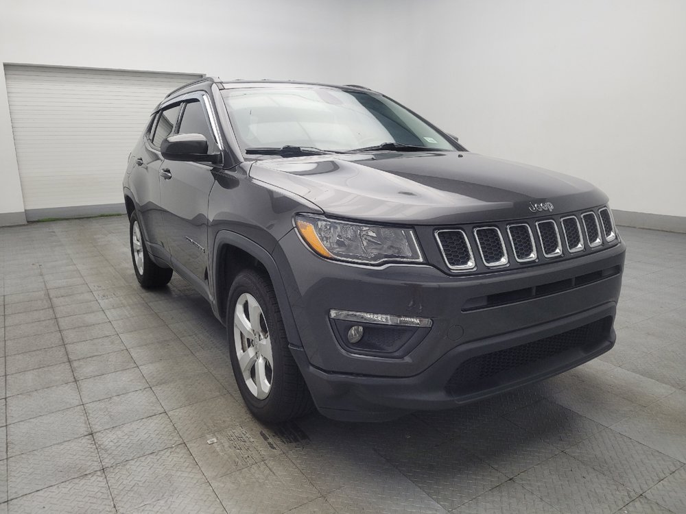 Used 2020 Jeep Compass Latitude w/ Cold Weather Group AWD/4WD image 13