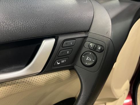 Used 2012 Acura TSX Sedan image 25