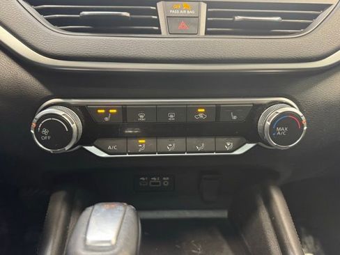 Used 2019 Nissan Altima 2.5 SR image 18