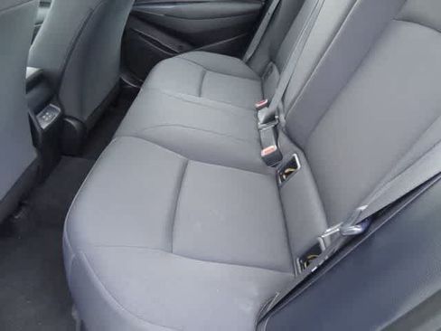 Used 2023 Toyota Corolla LE FWD image 7