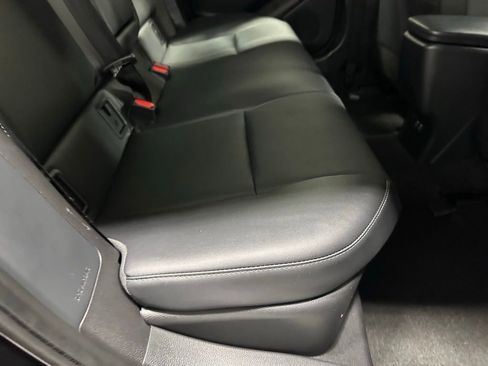 Used 2025 Toyota Prius XLE image 54