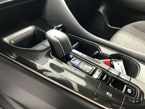 Used 2024 Toyota Crown XLE image 24