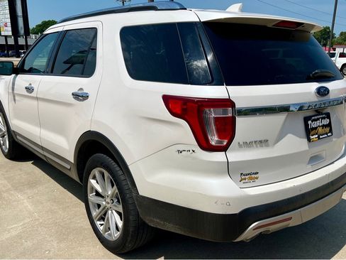 Used 2017 Ford Explorer Limited AWD/4WD image 5