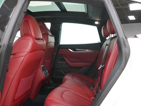 Used 2019 Maserati Levante GTS AWD/4WD image 15