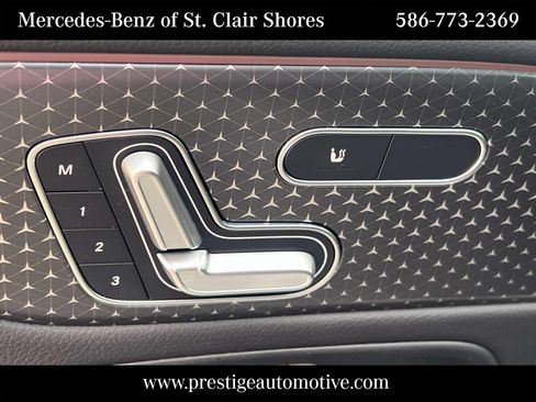Certified 2026 Mercedes-Benz GLB 250 4MATIC image 19