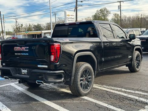 New 2026 GMC Sierra 1500 Elevation image 7