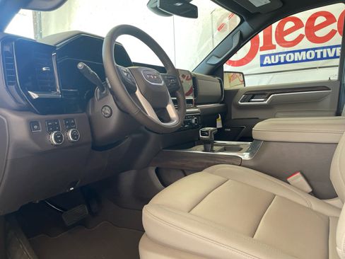 New 2026 GMC Sierra 1500 SLT w/ SLT Premium Plus Package image 16