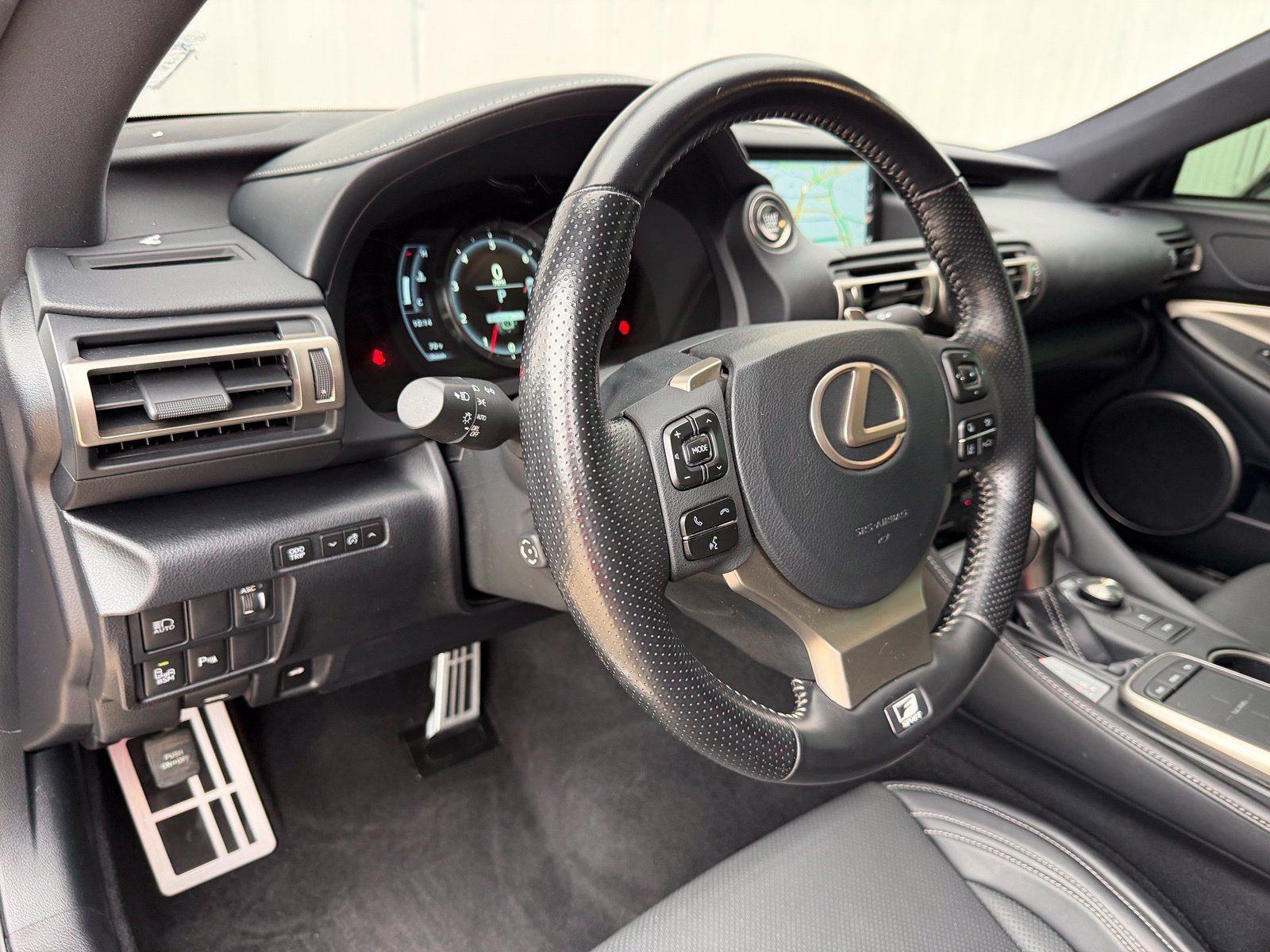 Used 2019 Lexus RC 350 F Sport AWD/4WD image 24