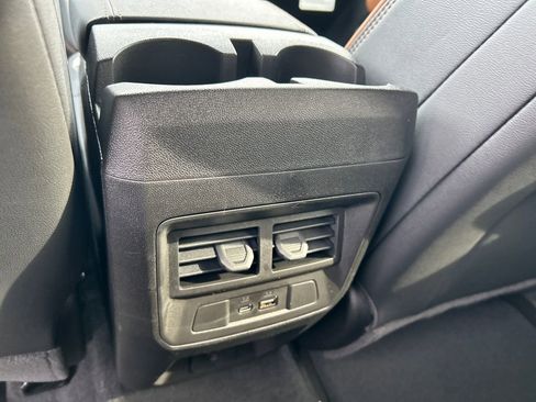 New 2026 GMC Canyon AT4 w/ AT4 Premium Package image 32