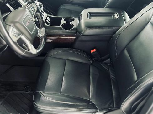 Used 2019 GMC Yukon XL SLE AWD/4WD image 13