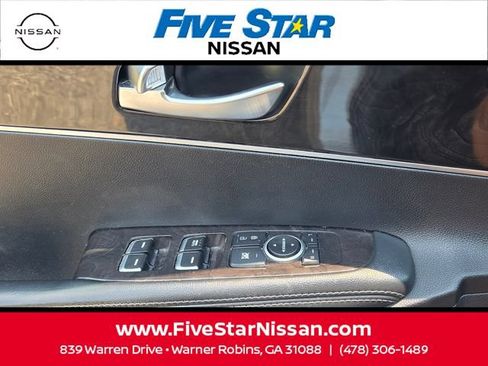 Used 2018 Kia Sorento FWD image 30