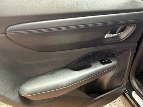 Certified 2024 Nissan Ariya FWD image 12