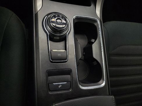 Used 2017 Ford Fusion SE w/ Fusion SE Technology Package FWD image 26