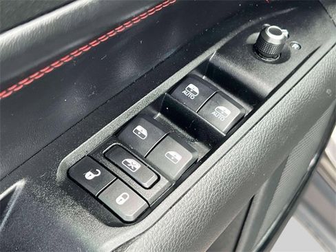 Used 2022 Jeep Compass Trailhawk w/ Trailhawk Elite Group image 22