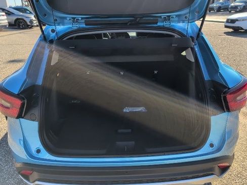 New 2026 Chevrolet Trax LT w/ Driver Confidence Package image 20