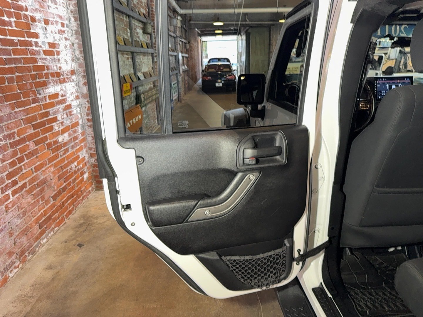 Used 2011 Jeep Wrangler Unlimited Sport AWD/4WD image 59