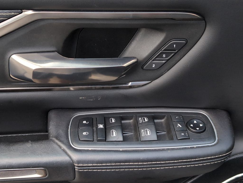 Used 2021 RAM 1500 Limited w/ Body Color Bumper Group RWD image 21