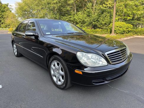 Used 2004 Mercedes-Benz S 500 4MATIC image 3