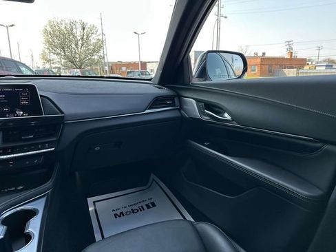 Certified 2025 Cadillac CT4 Premium Luxury AWD/4WD image 60