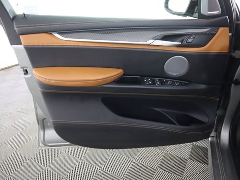 Used 2017 BMW X5 M image 26