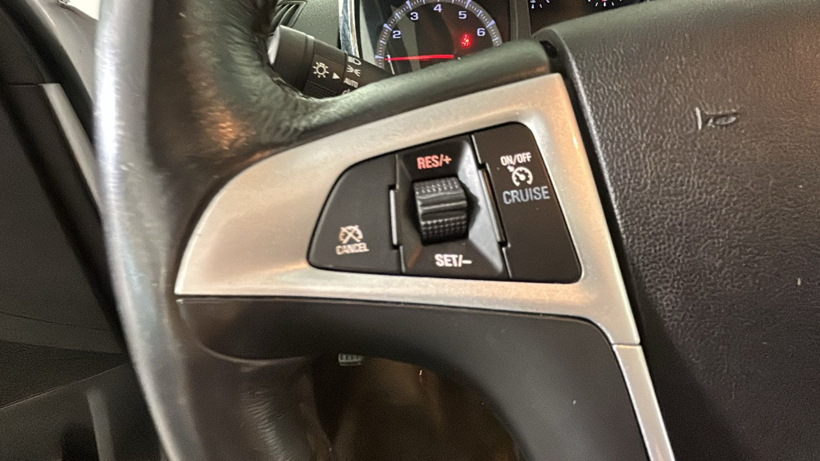 Used 2017 GMC Terrain SLT w/ Open Road Package FWD image 15