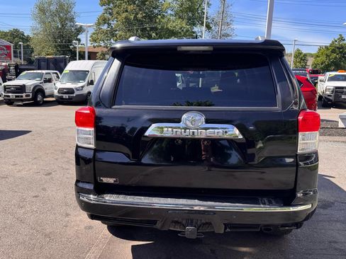 Used 2012 Toyota 4Runner SR5 w/ Convenience Pkg AWD/4WD image 8