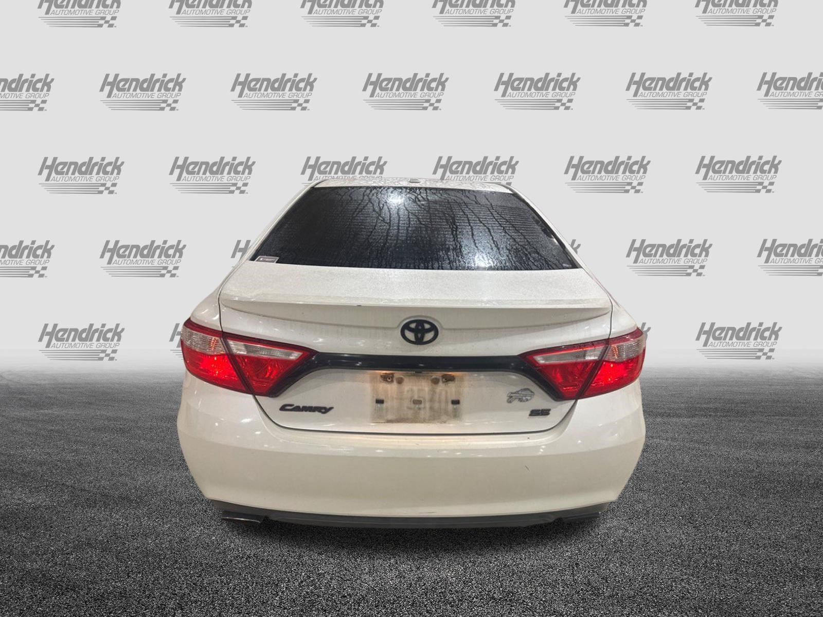 Used 2016 Toyota Camry SE FWD image 45