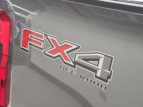 Used 2023 Ford F250 XLT w/ XLT Premium Package AWD/4WD image 67