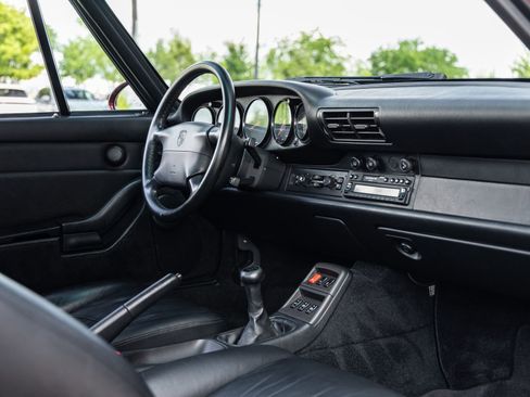 Used 1997 Porsche 911 Targa RWD image 51