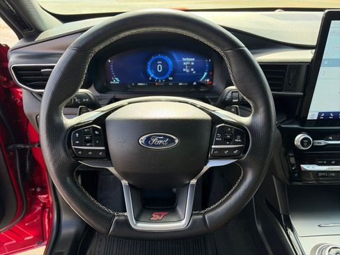 Used 2021 Ford Explorer ST w/ Equipment Group 401A AWD/4WD image 15
