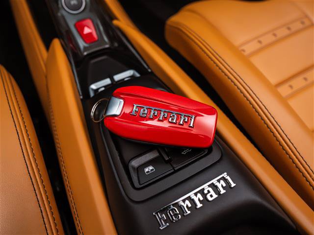 Used 2022 Ferrari F8 Tributo RWD image 41