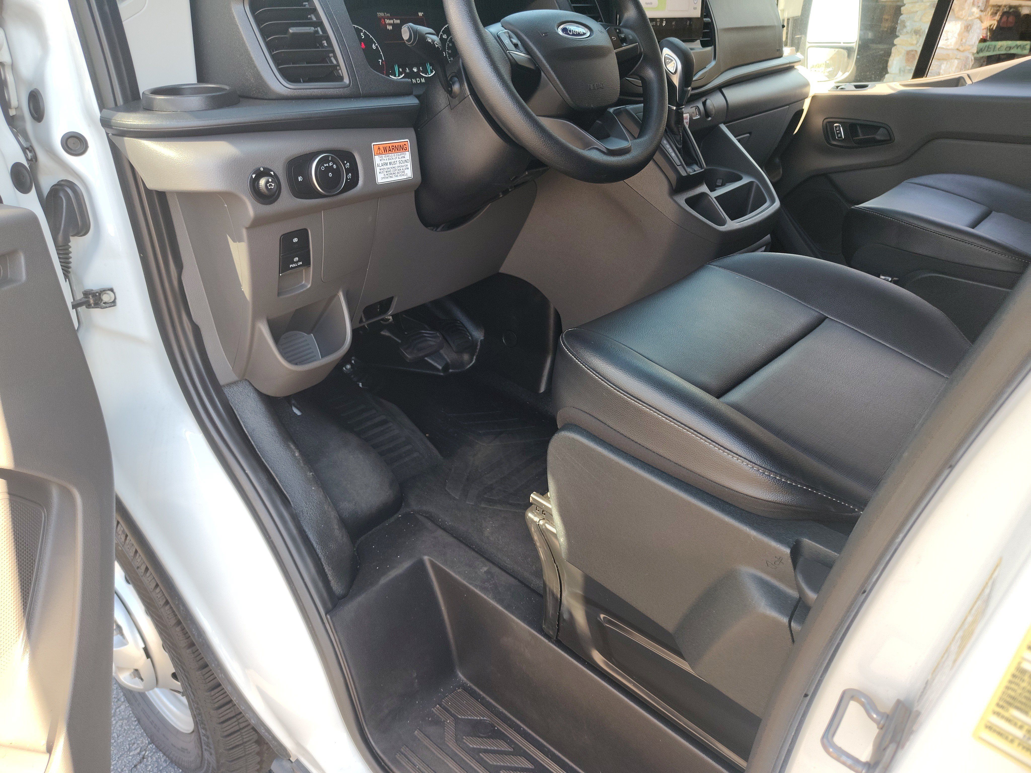 Used 2023 Ford Transit 350 Low Roof w/ Upfitter Package RWD image 13