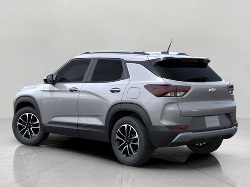 New 2026 Chevrolet TrailBlazer LT FWD image 3