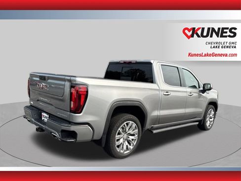 Used 2025 GMC Sierra 1500 Denali AWD/4WD image 5