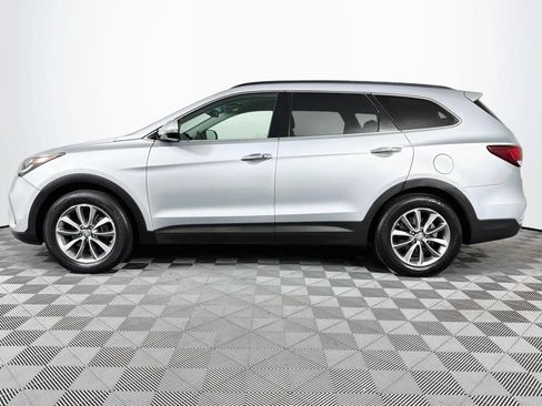 Used 2017 Hyundai Santa Fe Limited w/ Cargo Package AWD/4WD image 7