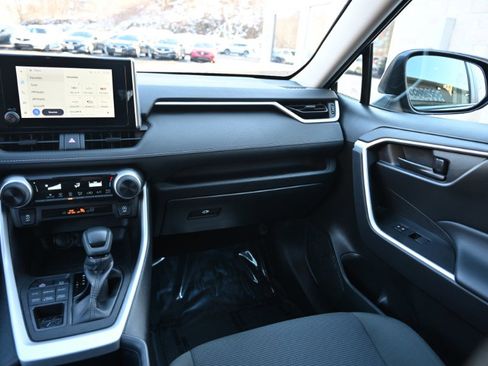 Used 2024 Toyota RAV4 LE image 11